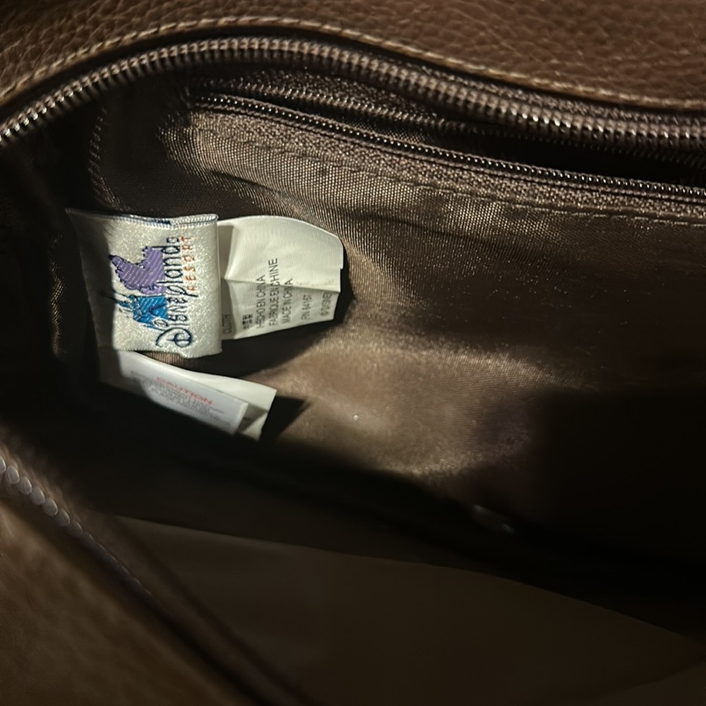 Disneyland purse, Mickey Mouse purchased in Anaheim, Disneyland Park. - Picture 3 of 3